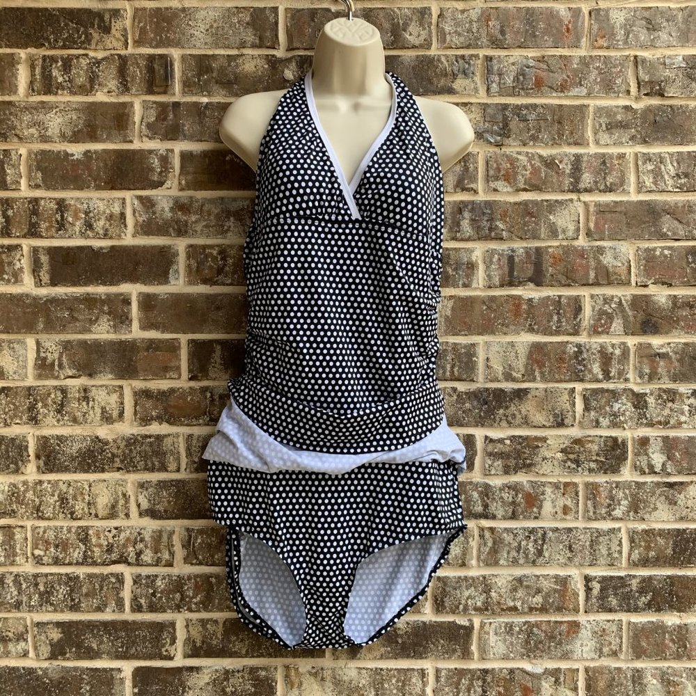 Women’s One Piece Halter Swimsuit Skirted - Picture 11 of 15